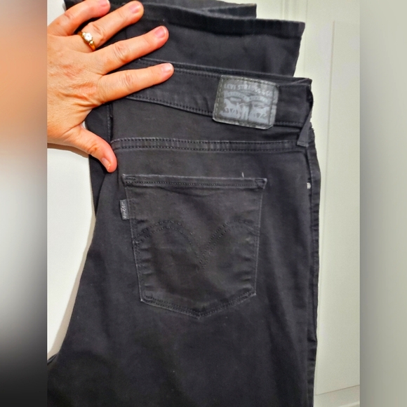 Levi's Denim - Levi's Classic Straight Black Size 12 Women's